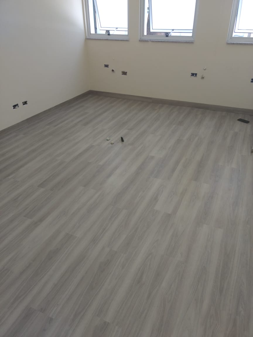 Mão de Obra na Instalação de Piso Laminado ou Piso Vinílico é na Mix ...